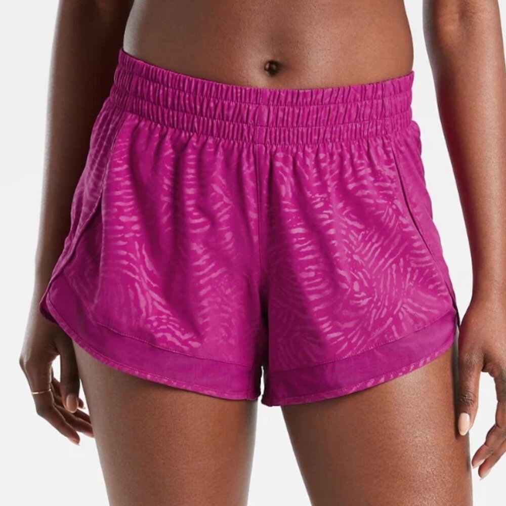 NWT Athleta Printed Mesh Racer Run Short 4” Fiji Magnolia Purple